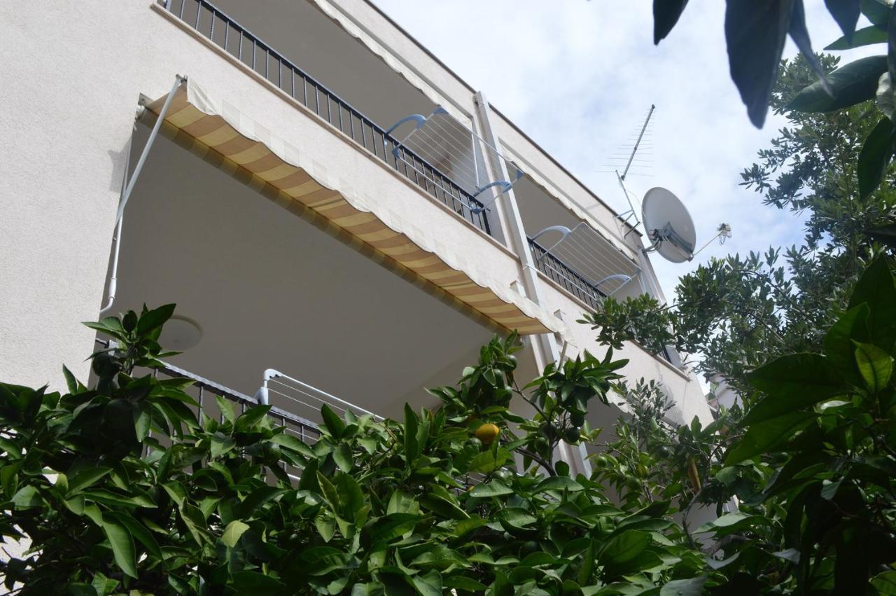 Apartments With A Parking Space Makarska - 11361 Εξωτερικό φωτογραφία