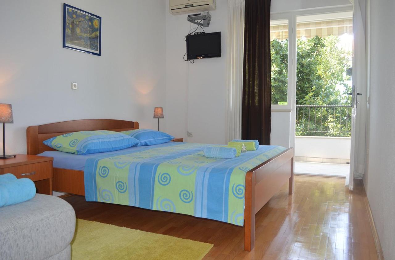Apartments With A Parking Space Makarska - 11361 Εξωτερικό φωτογραφία