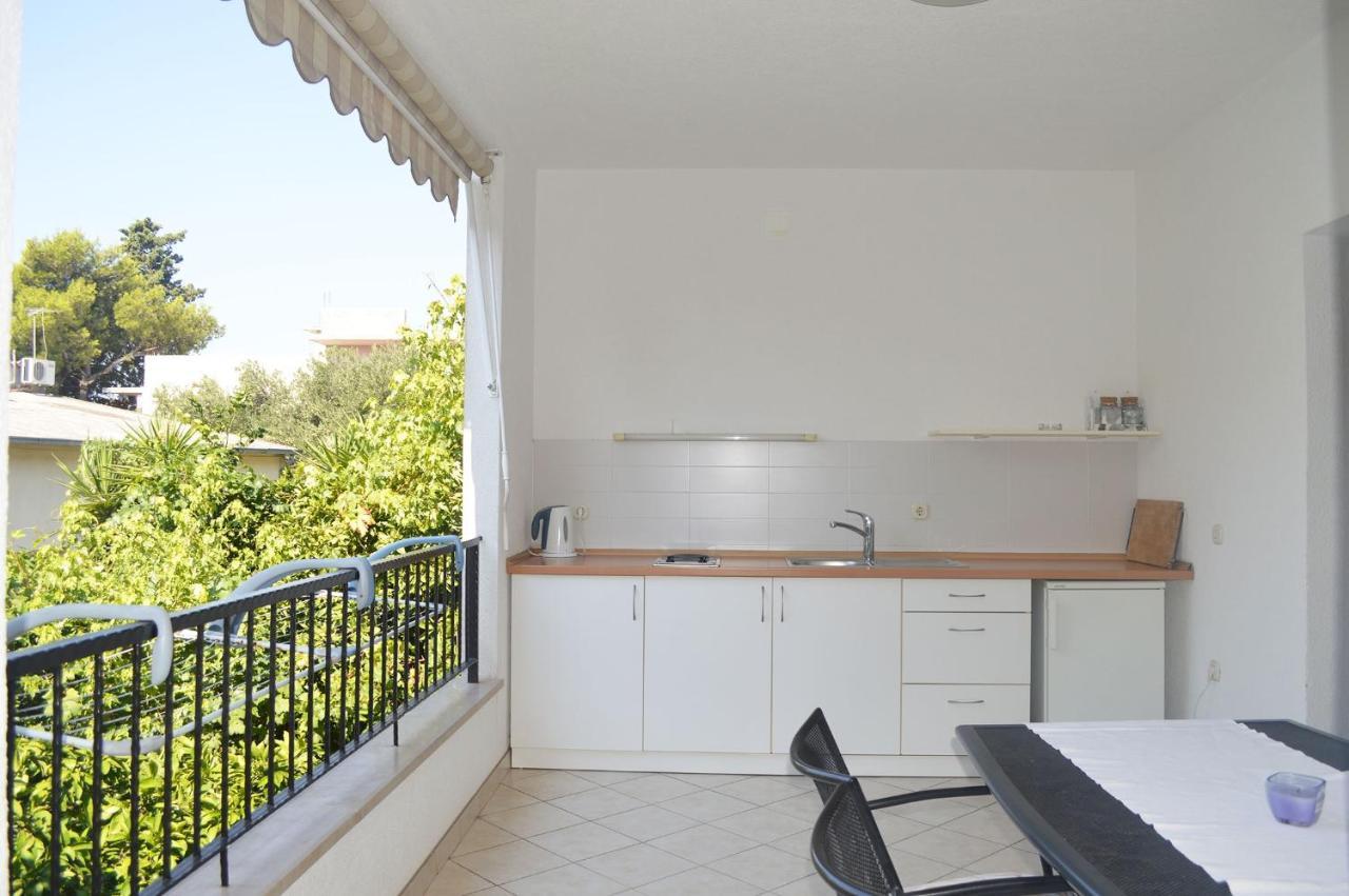 Apartments With A Parking Space Makarska - 11361 Εξωτερικό φωτογραφία